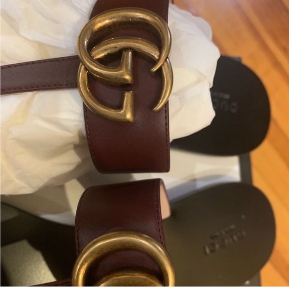 Gucci Women’s Black and Vintage Bordeaux  Sandals - Picture 7 of 9